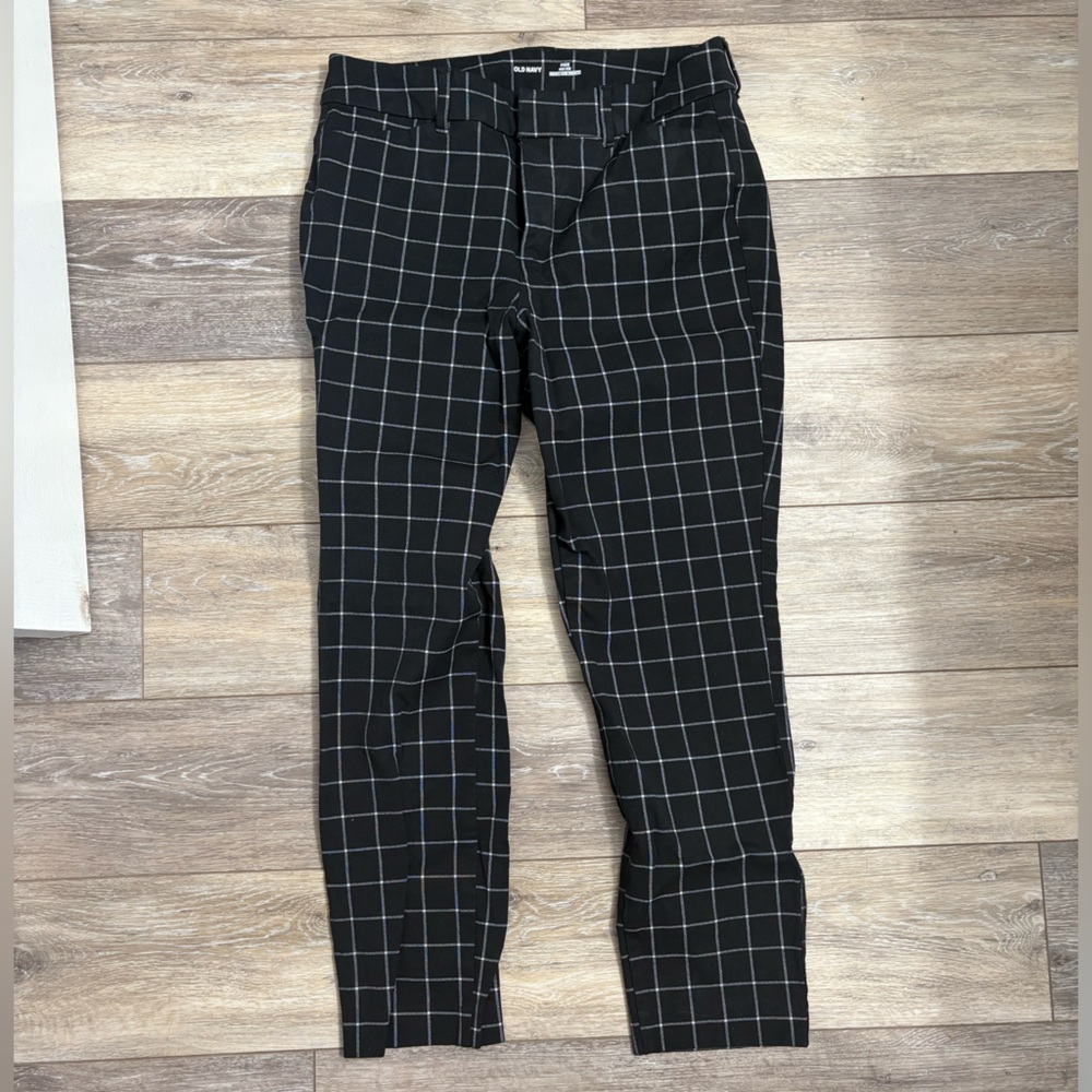 OLD NAVY PIXIE PANTS BUNDLE